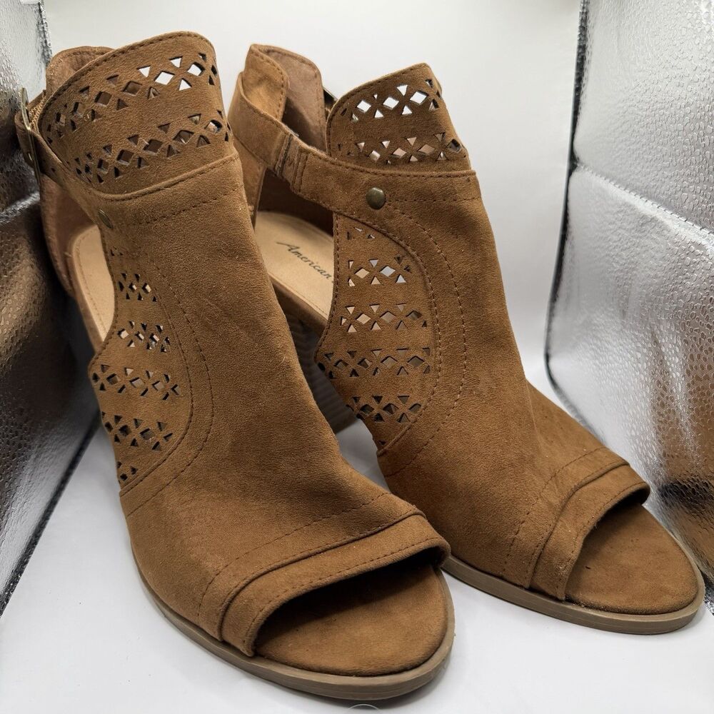 American Eagle Womens Size 9 Brown Laser Cut Peep Toe Block Heel Sandals Boho